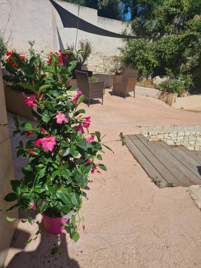 Perla Di Macchia Hotel Bonifacio  Buitenkant foto